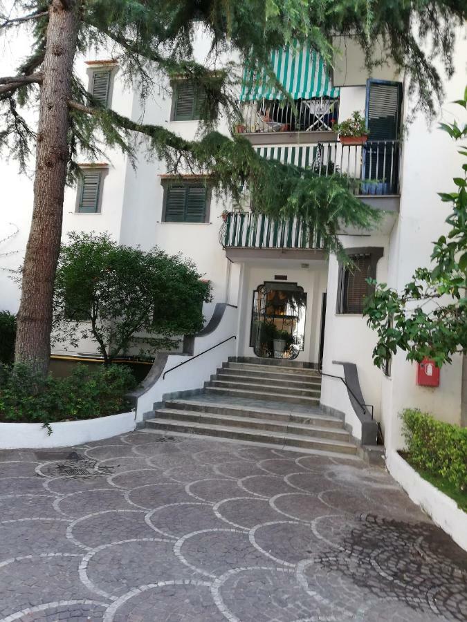 Casanna Apartment Sorrento Exterior photo